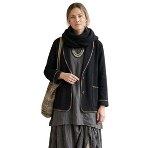 VTG Lagenlook Wool Blend Black Blazer Rainbow Blanket Stitch Art to Wear SZ 16